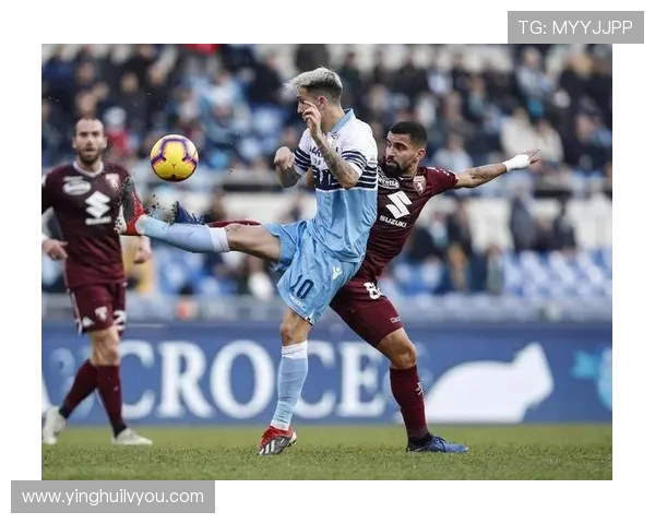 埃门主场迎战阿尔克马尔期待精彩对决与激烈竞争 埃门主场迎战阿尔克马尔期待精彩对决与激烈竞争