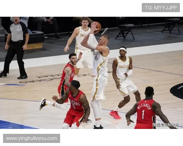 阿维斯与莫雷激战正酣谁能在这场较量中笑到最后 阿维斯与莫雷激战正酣谁能在这场较量中笑到最后