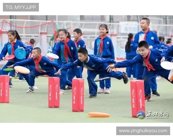 陈强独家分享飞盘技巧与心得体会助你轻松掌握这项运动的乐趣与魅力 陈强独家分享飞盘技巧与心得体会助你轻松掌握这项运动的乐趣与魅力